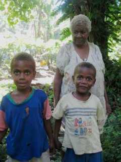 45_Locals_Tending_Plantation_Epi